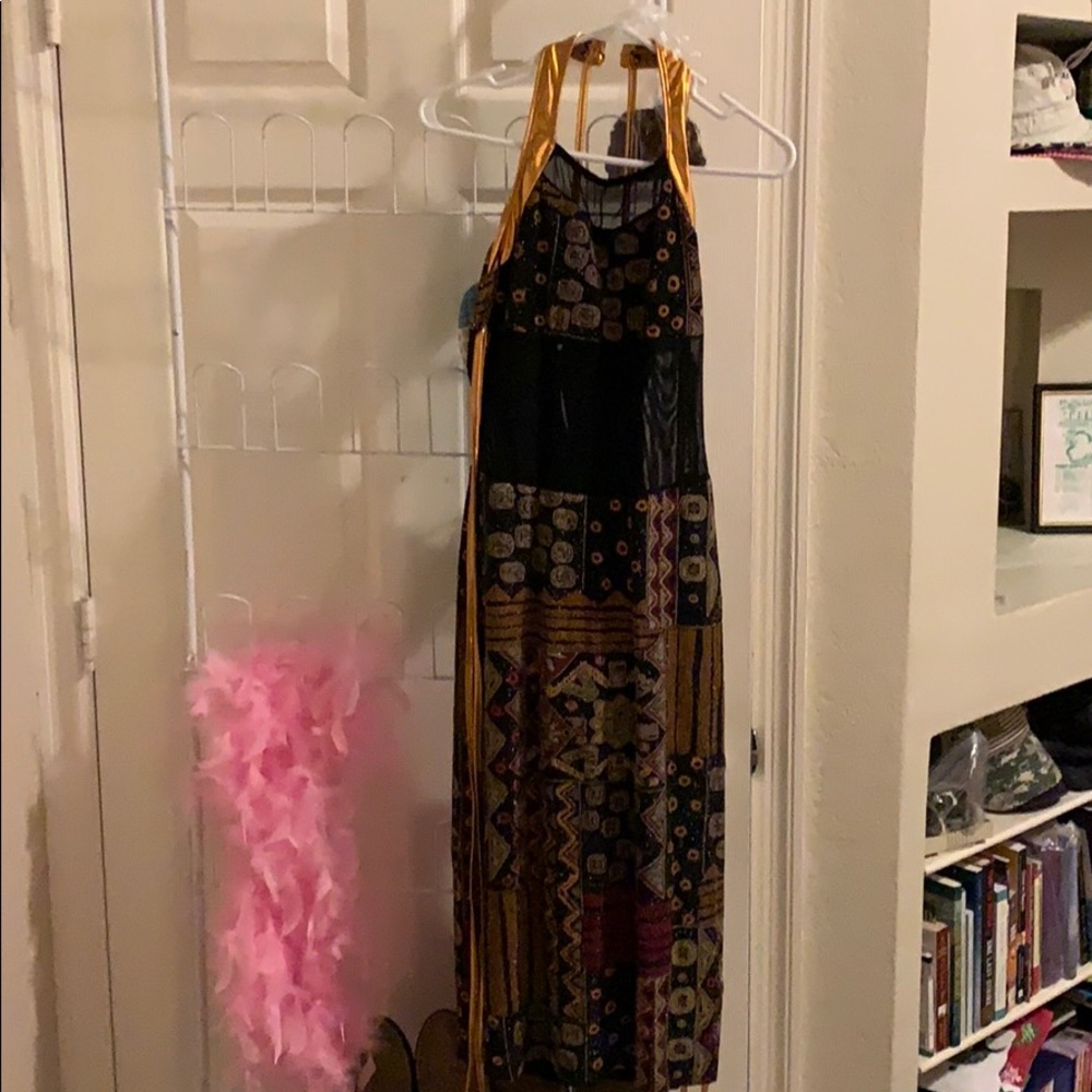 Costume